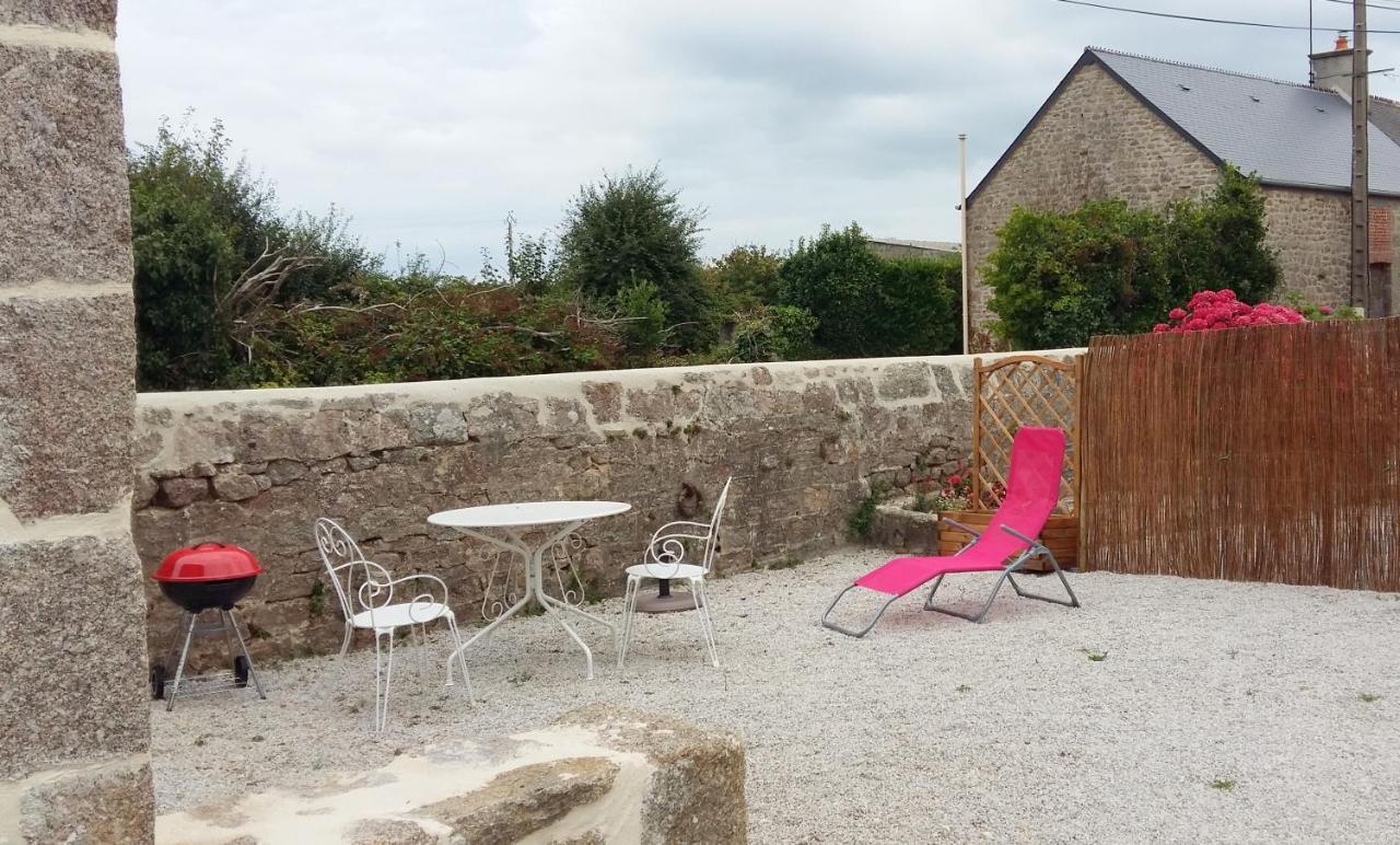 La Boulangerie De Gitesocotentin, Charmant Cocon Pour Deconnecter Montfarville Exterior foto